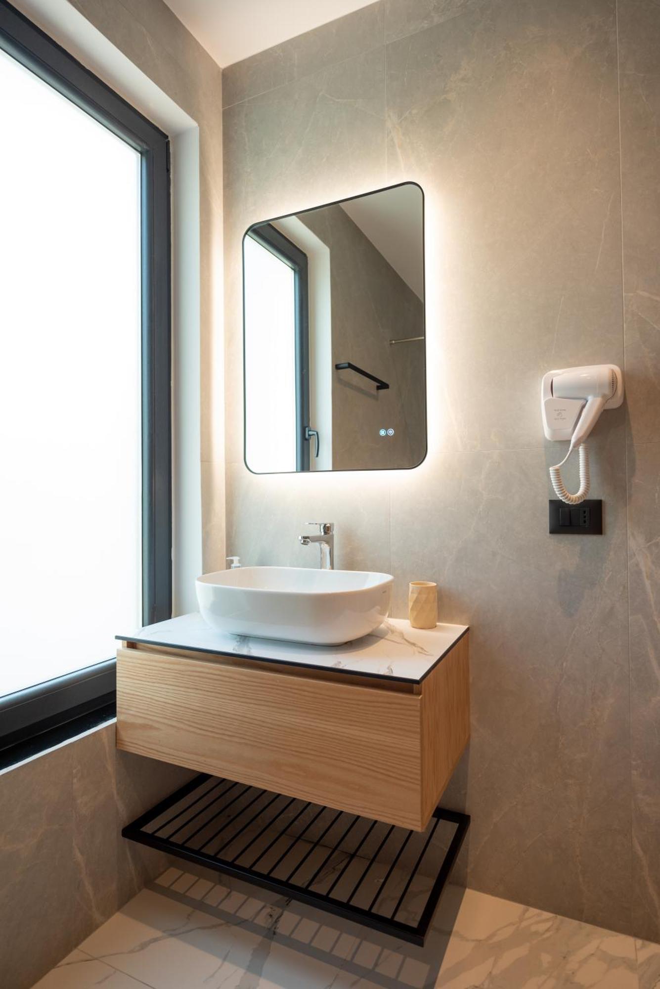 Calma Boutique Hotel Вльора Екстер'єр фото